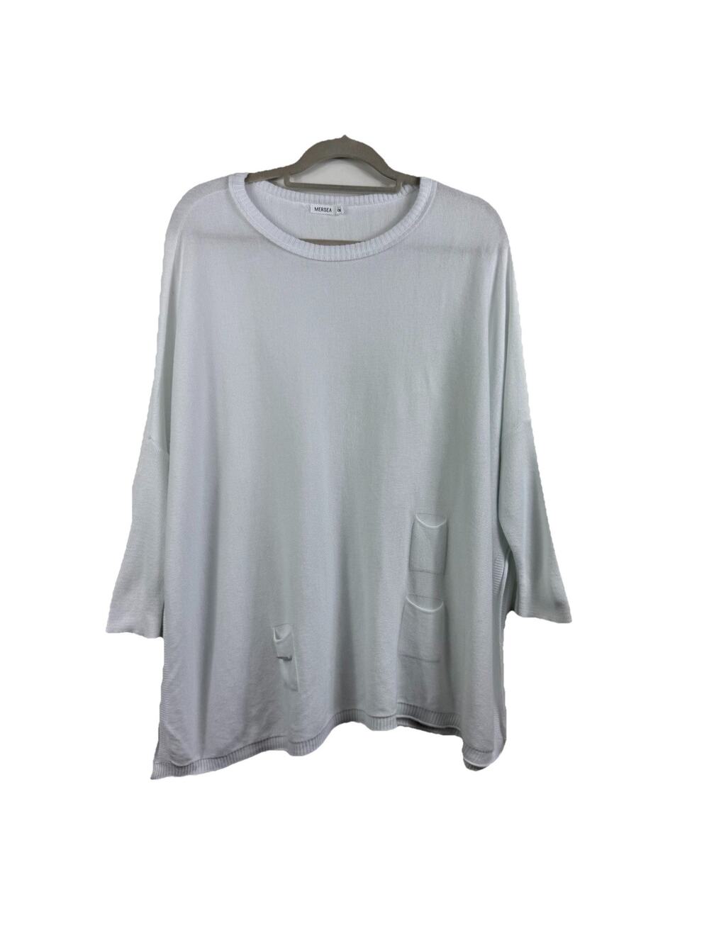 MerSea Catalina Travel Sweater One Size White Oversized Pullover Pockets Neutral